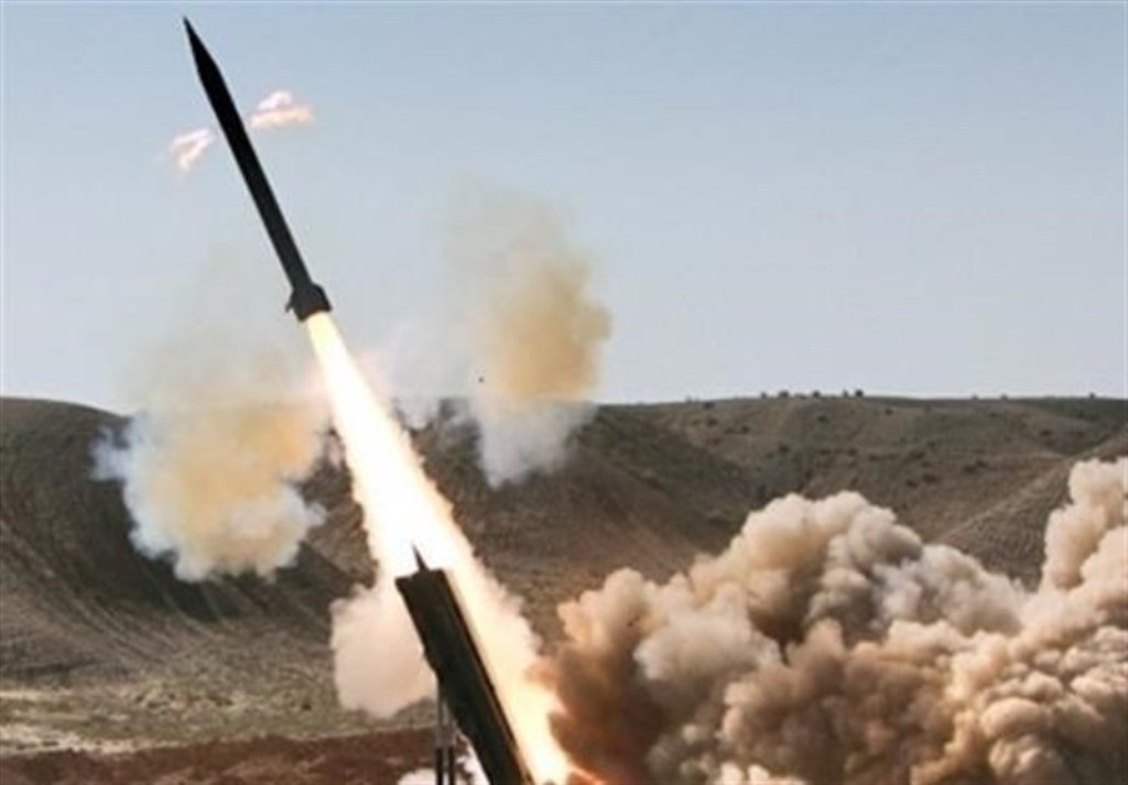 Yemeni missile hits Saudi army’s positions Yemeni missile hits Saudi army’s positions
