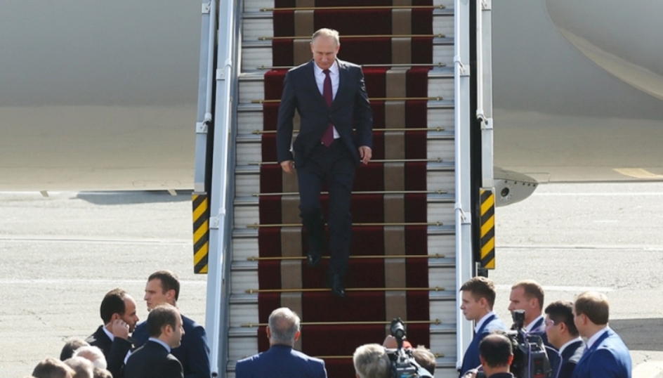 Russia president arrives in Iran Russia president arrives in Iran