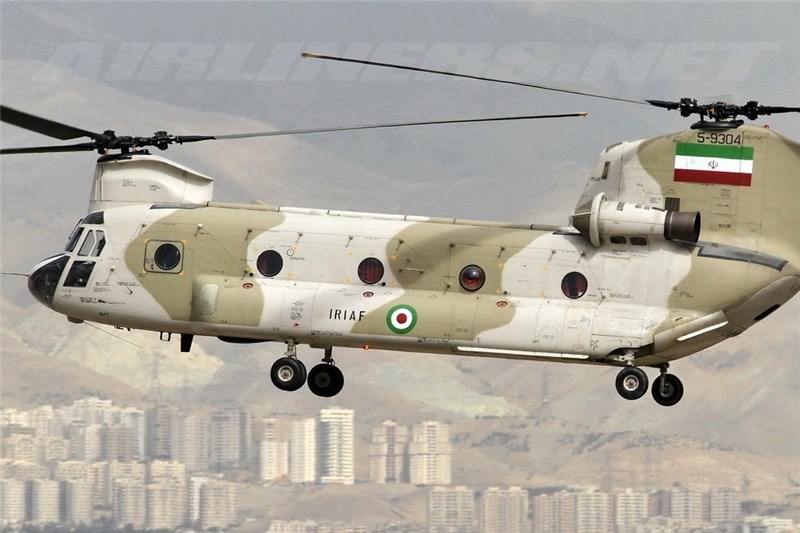 Chinook helicopter makes emergency landing near Tehran Chinook helicopter makes emergency landing near Tehran