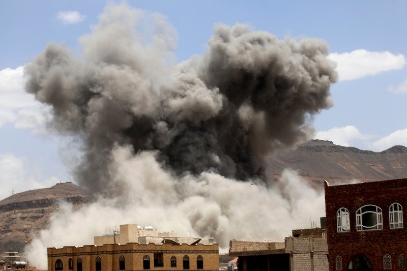 WFP depot targeted by Saudis in Yemen WFP depot targeted by Saudis in Yemen
