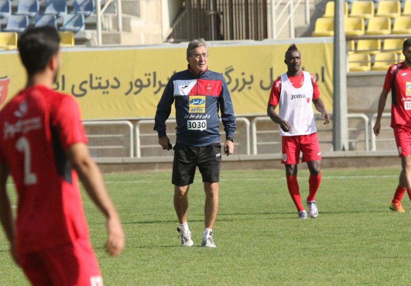 حاشيه هاي آخرين تمرين پرسپوليس پيش از ديدار با الدحيل حاشيه هاي آخرين تمرين پرسپوليس پيش از ديدار با الدحيل