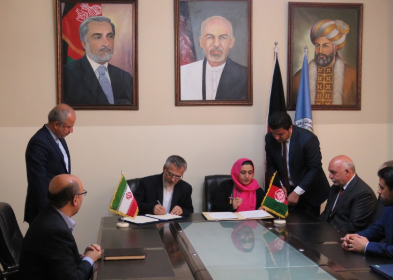 Iran, Afghanistan to establish cultural centers in Mashad, Herat Iran, Afghanistan to establish cultural centers in Mashad, Herat