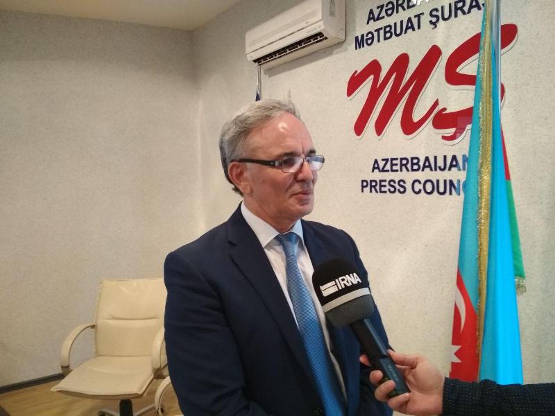 Azeri media official urges unification among Islamic media Azeri media official urges unification among Islamic media