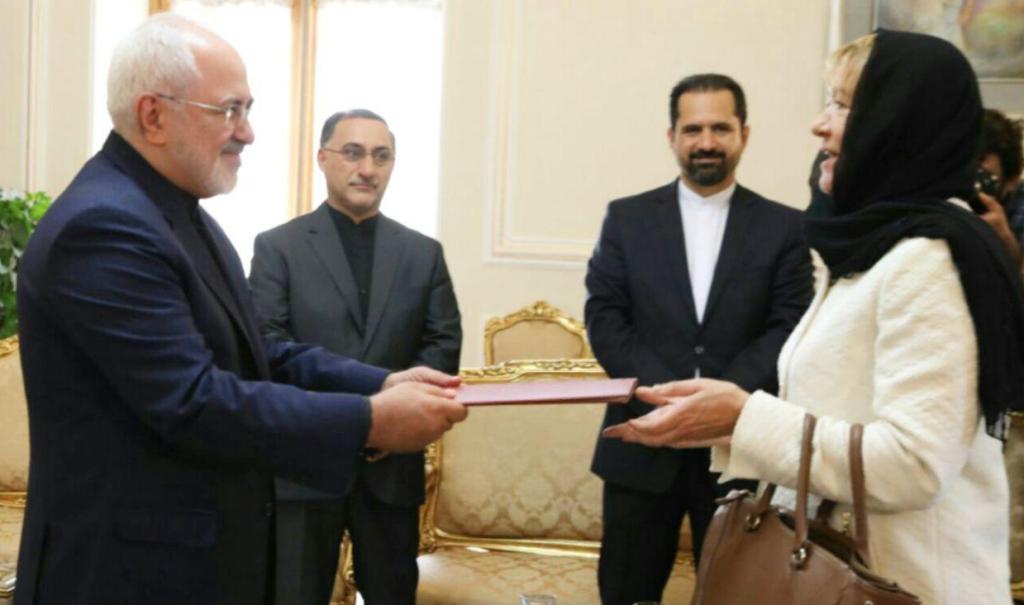 ظريف يستقبل سفراء بلجيكا وهولندا وقطر الجدد ظريف يستقبل سفراء بلجيكا وهولندا وقطر الجدد