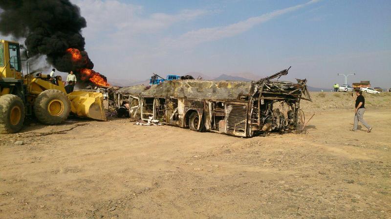 Bus crash kills 19 in north-central Iran Bus crash kills 19 in north-central Iran