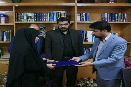 اداره كل كتابخانه هاي استان اصفهان 30 طرح در دست ساخت دارد
