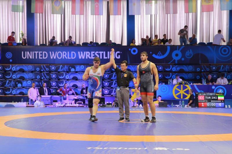 Iranian wrestlers win 3 gold medals in world championships Iranian wrestlers win 3 gold medals in world championships