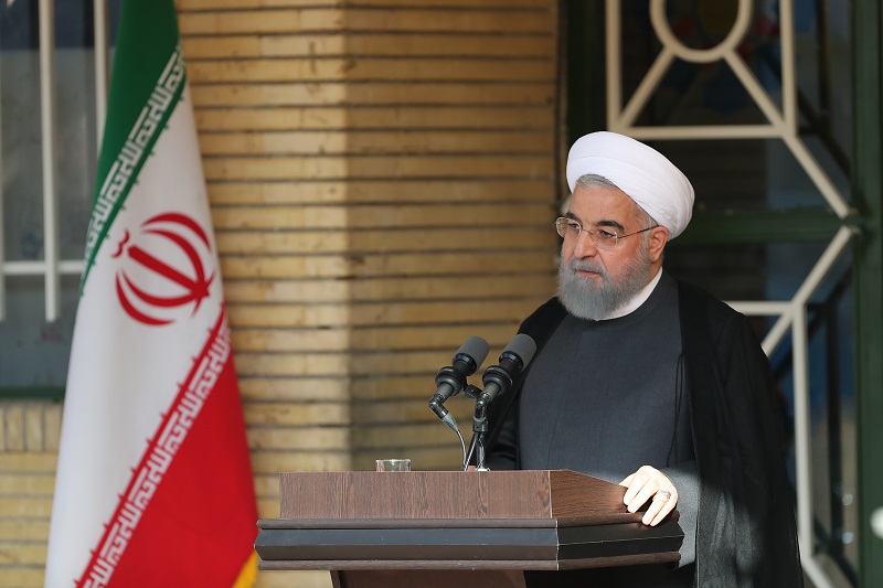 الرئیس روحانی: الیوم الأول من 'مهر' بدایة الجهد والمثابرة للتعلم الرئیس روحانی: الیوم الأول من 'مهر' بدایة الجهد والمثابرة للتعلم