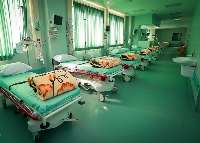 بخش دياليز بيمارستان تايباد كمبود تخت دارد