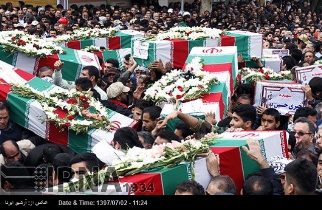 ایران میں قومی سوگ،اہواز میں دہشتگردی حملوں کے شہدا کے جنازے کا آغاز ایران میں قومی سوگ،اہواز میں دہشتگردی حملوں کے شہدا کے جنازے کا آغاز
