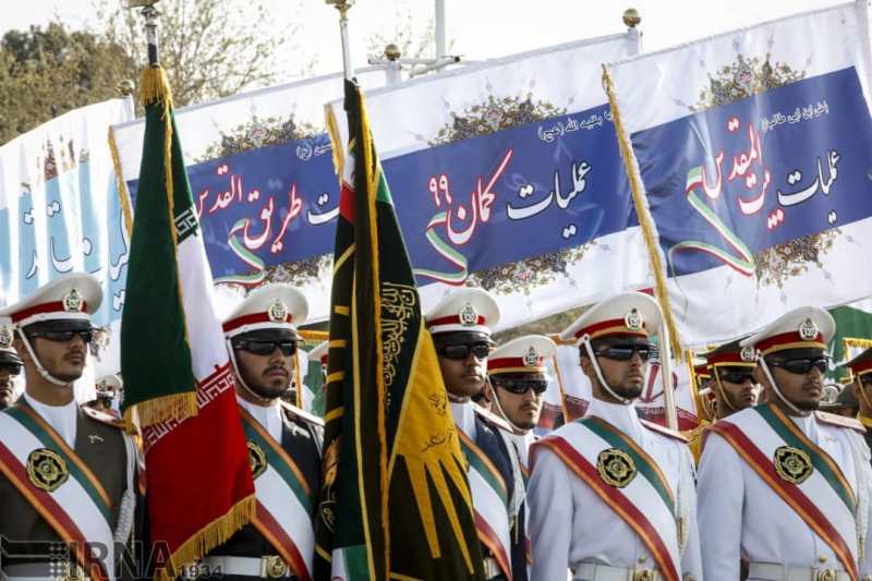 الحادث الارهابي باهواز يعزز الوحدة بين القوات المسلحة والشعب الحادث الارهابي باهواز يعزز الوحدة بين القوات المسلحة والشعب