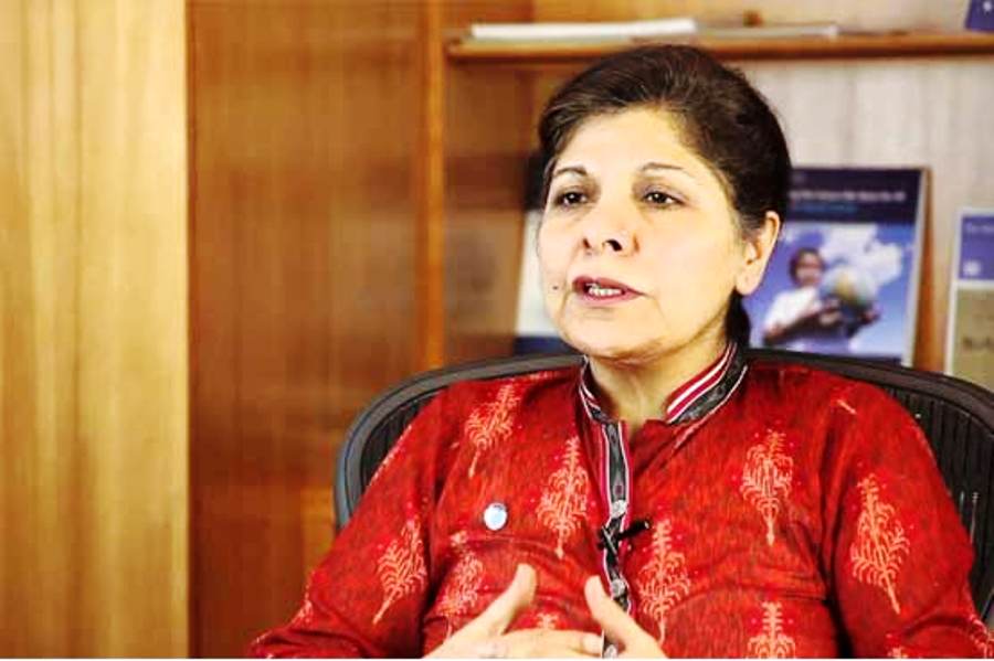 Pakistani economist sees big trade boost with Iran Pakistani economist sees big trade boost with Iran