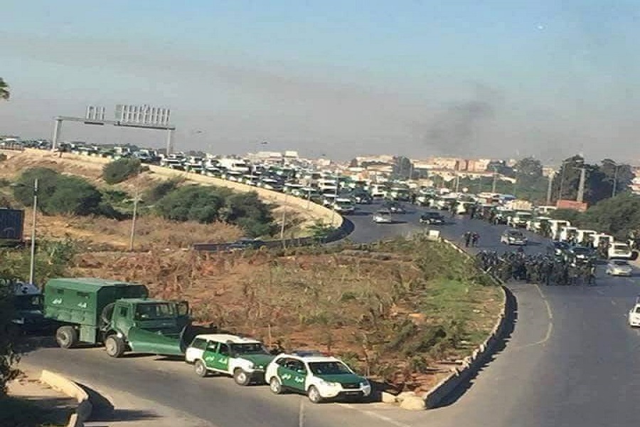 المنتسبون السابقون للجيش في الجزائر ينظمون مسيرة شرق العاصمة المنتسبون السابقون للجيش في الجزائر ينظمون مسيرة شرق العاصمة