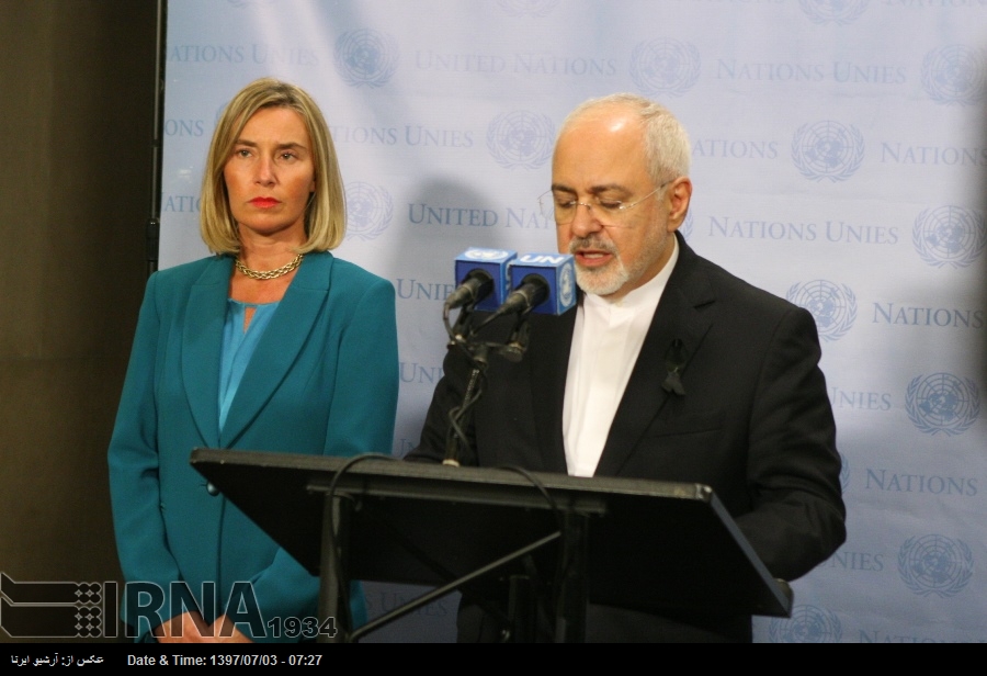 Zarif ve Mogherini, KOEP ile ilgili ortak bildiri yayınladılar Zarif ve Mogherini, KOEP ile ilgili ortak bildiri yayınladılar