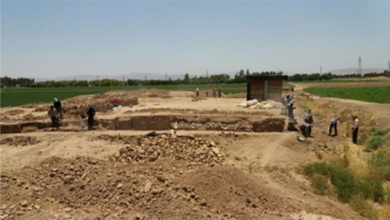 Iranian, Italian archeologists cooperate in southern Iran Iranian, Italian archeologists cooperate in southern Iran