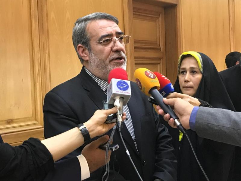 وزير الداخلية: هناك تعاون جيد حول الاربعين بين ايران والعراق وزير الداخلية: هناك تعاون جيد حول الاربعين بين ايران والعراق