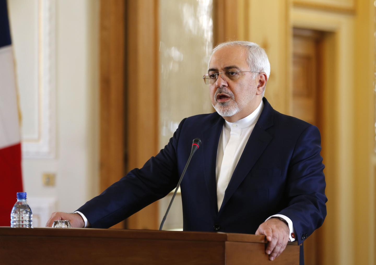 Zarif: Iran working to offset US sanctions Zarif: Iran working to offset US sanctions