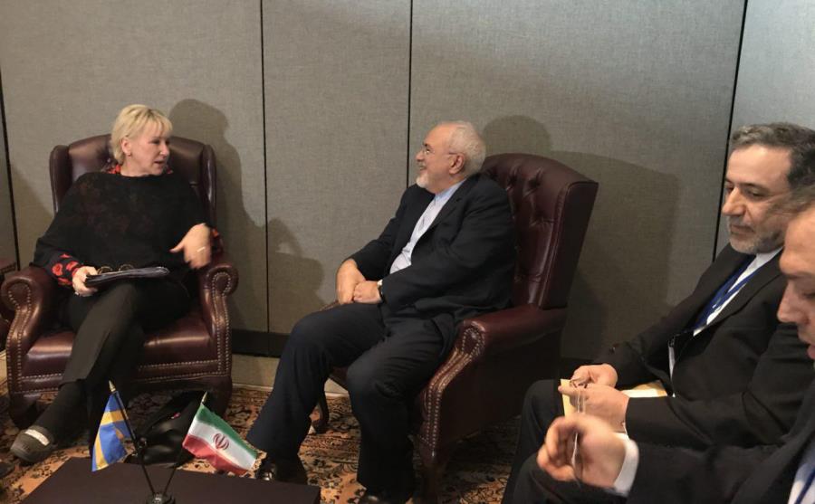 Iranian, Swedish FMs meet in New York Iranian, Swedish FMs meet in New York