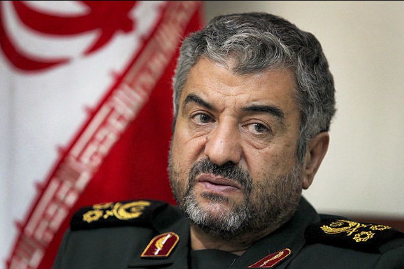 IRGC to descend on enemies like devastating thunderbolt IRGC to descend on enemies like devastating thunderbolt