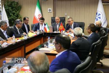 اوراسیا مشتاق گسترش تجارت با ایران است
