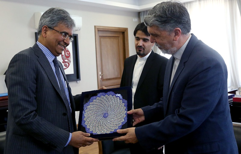 Iran stresses cooperation with India in culture field