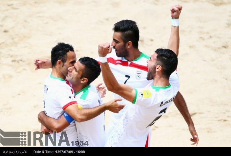 عالمی رینکنگ میں ایرانی ساحلی فٹ بال ٹیم کی تیسری پوزیشن برقرار عالمی رینکنگ میں ایرانی ساحلی فٹ بال ٹیم کی تیسری پوزیشن برقرار