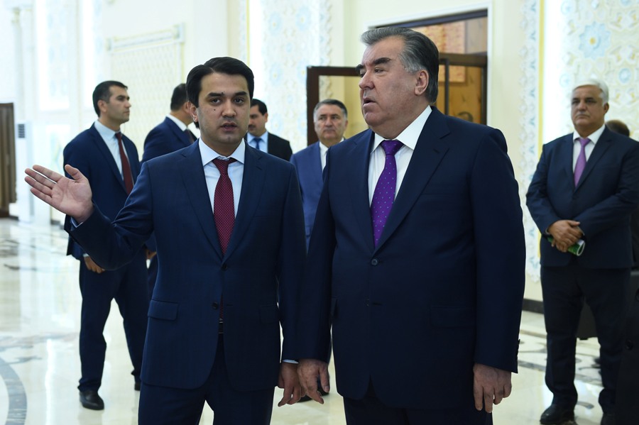 رئیس‏ جمهوری تاجیكستان مقدمات جانشینی فرزندش را فراهم می كند