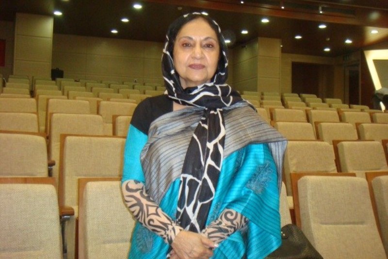 Persian still thriving and flourishing in India Persian still thriving and flourishing in India