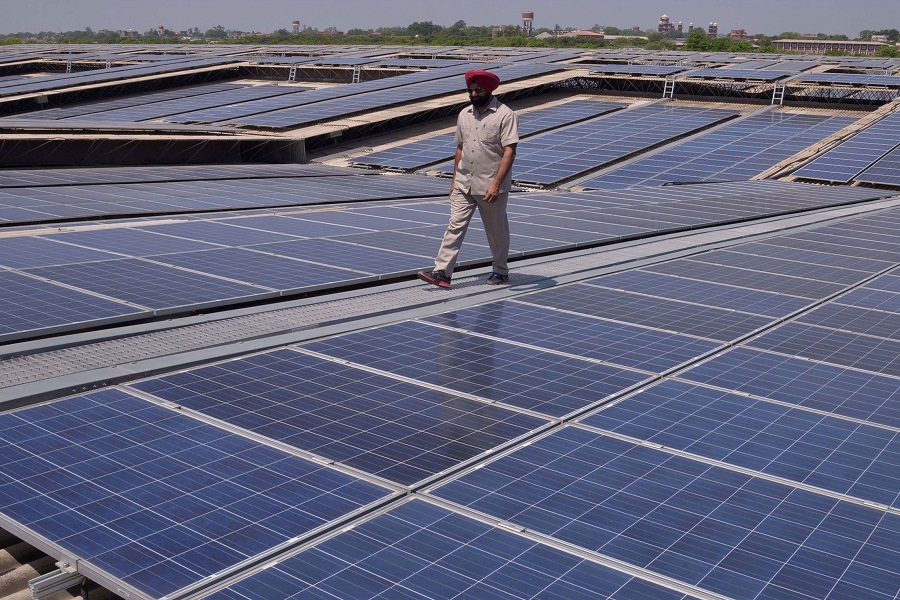 Renewable energy only choice for world to survive Renewable energy only choice for world to survive