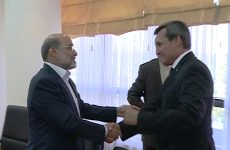 Turkmenistan calls for improvement of ties with Iran Turkmenistan calls for improvement of ties with Iran