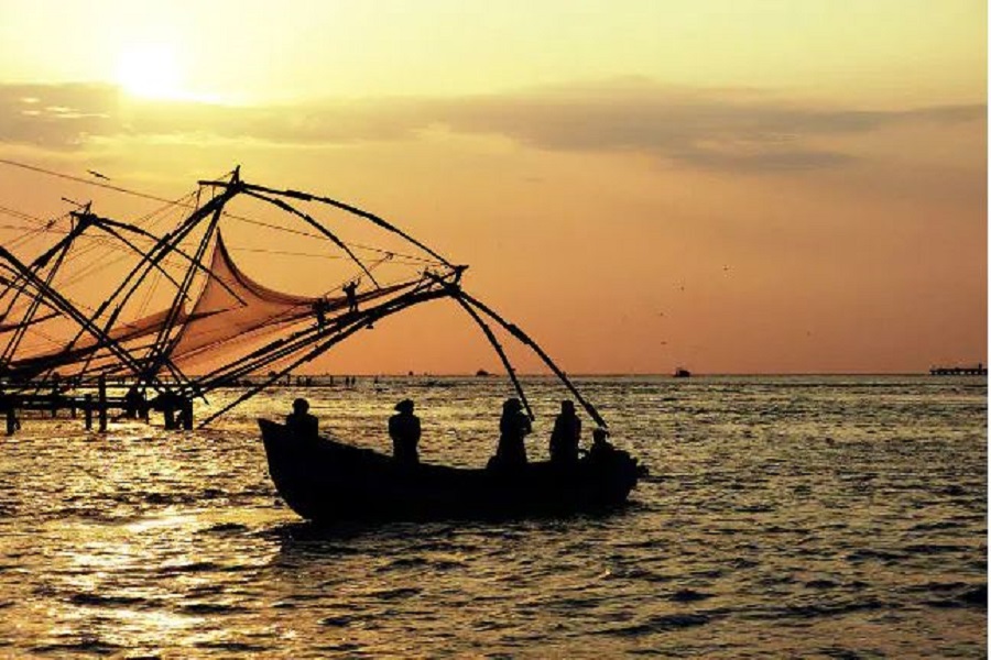 Indian official calls for Modi's help to release 5 fishermen in Iran Indian official calls for Modi's help to release 5 fishermen in Iran