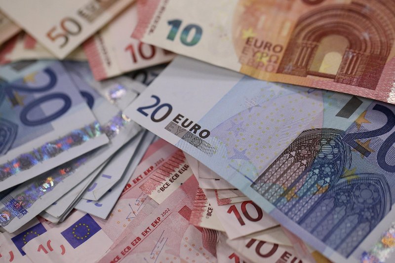 Euro-based financial relationship channel with EU easy to apply: economy expert Euro-based financial relationship channel with EU easy to apply: economy expert