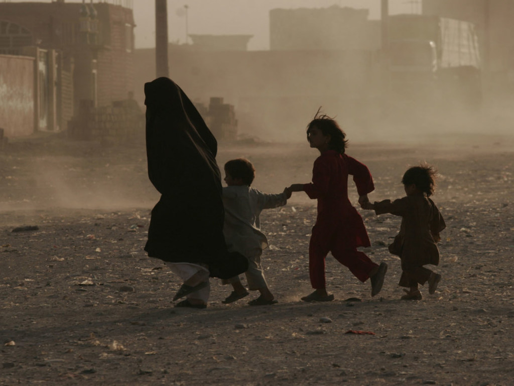 Afghan civilians continue to die in record numbers Afghan civilians continue to die in record numbers