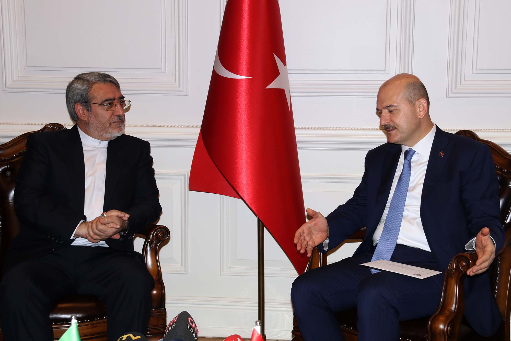 Iran, Turkey vow to fight drug traffickers, terrorists Iran, Turkey vow to fight drug traffickers, terrorists