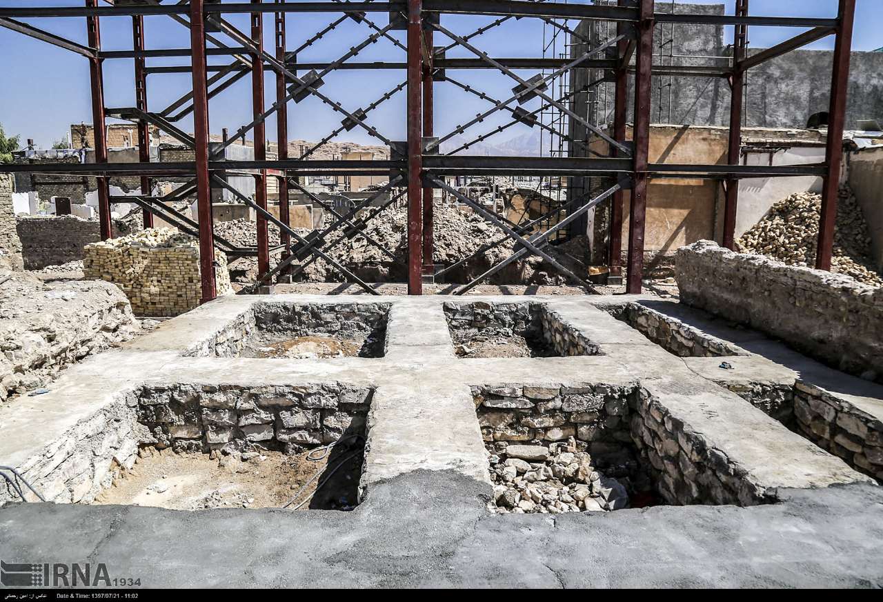 مجوز بازسازی ۱۰ واحد مسکونی و مدرسه روستای ساروخان جوانرود صادر شد مجوز بازسازی ۱۰ واحد مسکونی و مدرسه روستای ساروخان جوانرود صادر شد