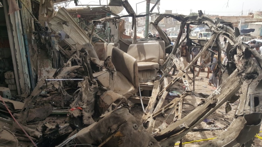 15يمني در بمباران دو اتوبوس حامل آوارگان شهيد شدند