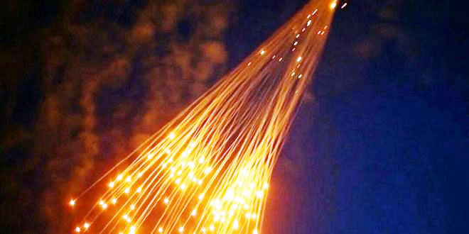US-led coalition shells with banned bombs on Deir-Ezzor US-led coalition shells with banned bombs on Deir-Ezzor