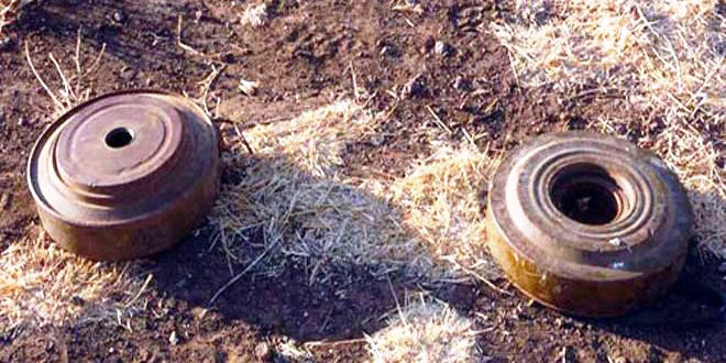 Three killed, three injured by landmines in Daraa Three killed, three injured by landmines in Daraa