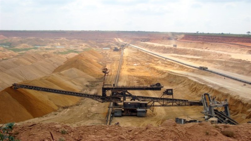 Six-month mineral exports up 9%, exceed $5b Six-month mineral exports up 9%, exceed $5b