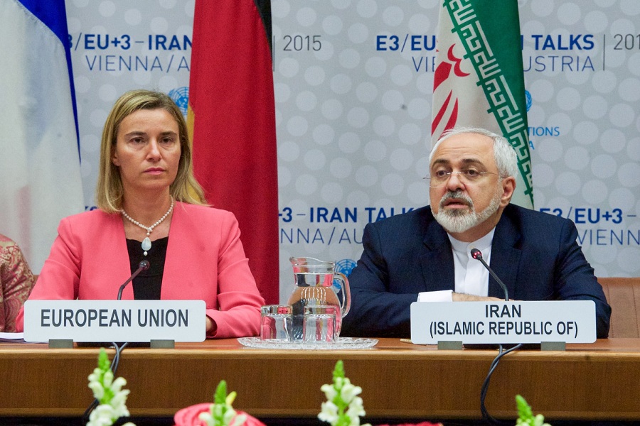 Europe considers to facilitate financial transactions with Iran Europe considers to facilitate financial transactions with Iran