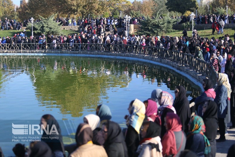 حضور گسترده بانوان بجنوردي در همايش ورزش صبحگاهي