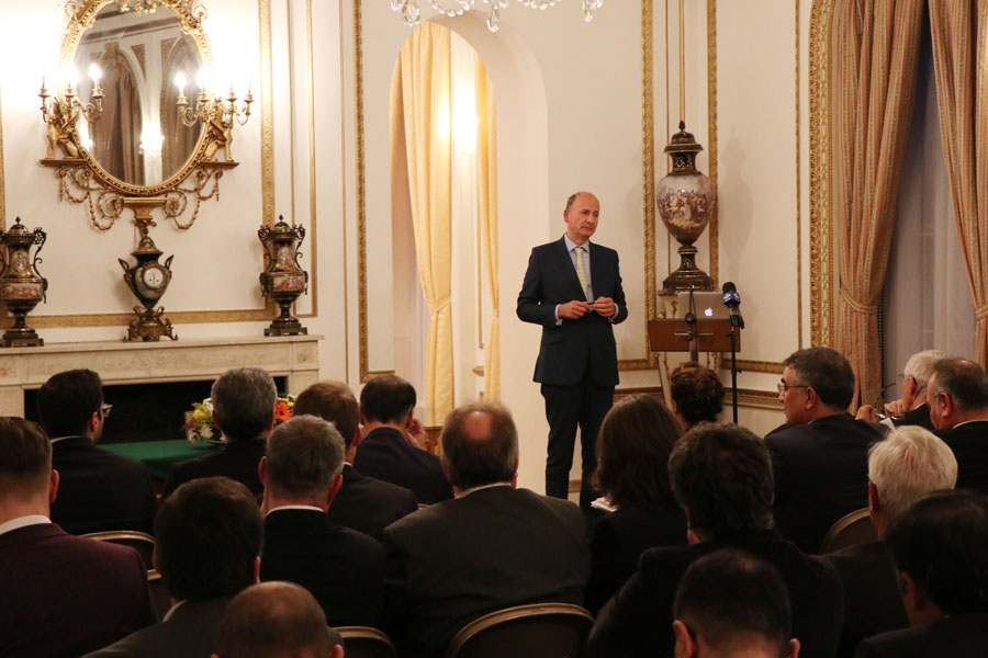 Importance of Iranian market emphasized at London conference Importance of Iranian market emphasized at London conference