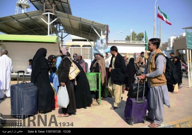 پاکستانی زائرین کو سہولتوں کی فراہمی کیلئے ایرانی جنرل کے خصوصی احکامات پاکستانی زائرین کو سہولتوں کی فراہمی کیلئے ایرانی جنرل کے خصوصی احکامات