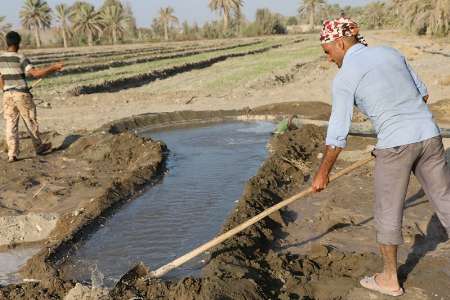 حوزه هاي پرمصرف در كاهش مصرف آب مورد توجه قرار گيرد