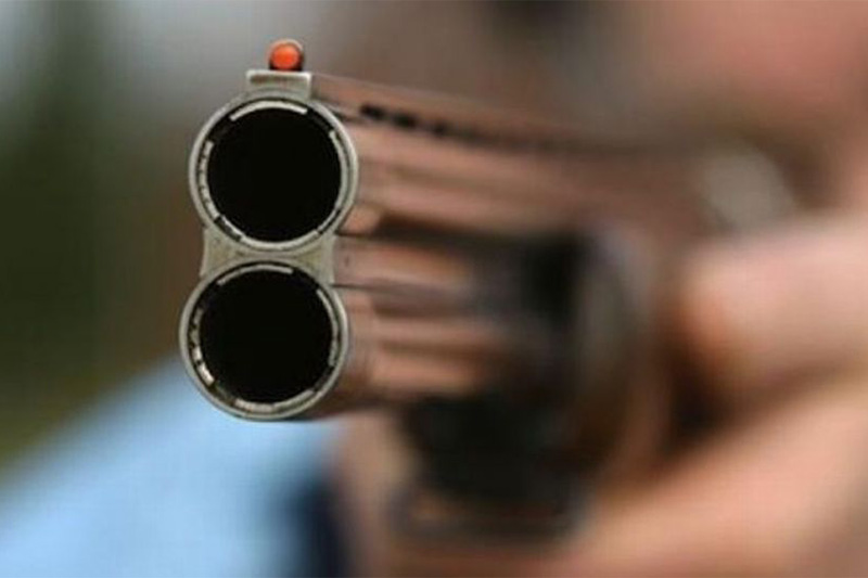 Shooting injures 2 people in SE Iran Shooting injures 2 people in SE Iran