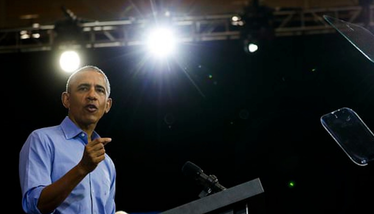 Obama accuses Trump, GOP of lying Obama accuses Trump, GOP of lying