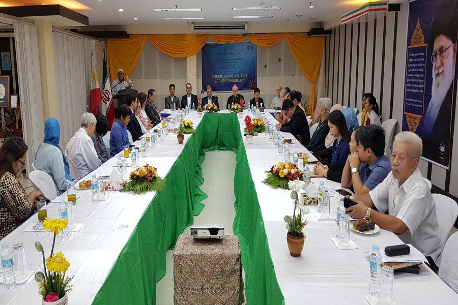 Iran heralding dialogue among religions, peace advocates Iran heralding dialogue among religions, peace advocates