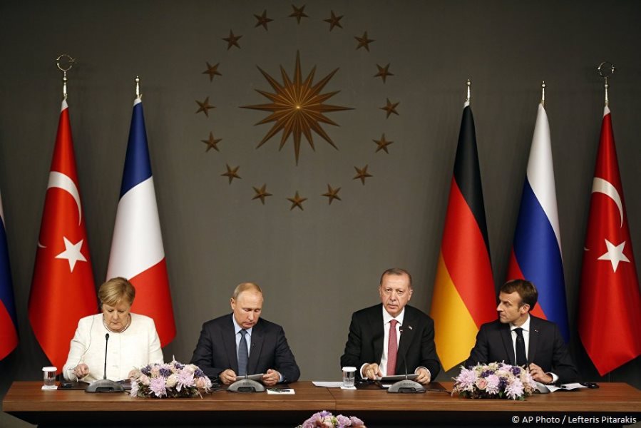 Putin highlights Iran’s role in addressing Syrian crisis Putin highlights Iran’s role in addressing Syrian crisis