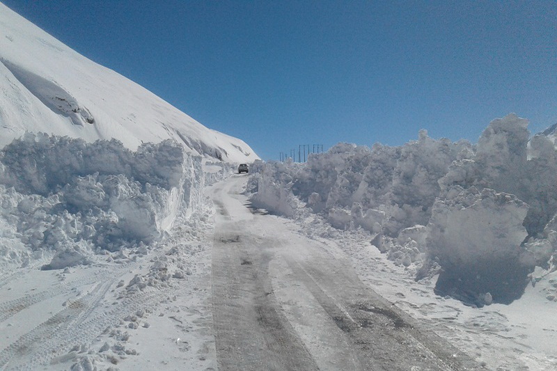 Six people found frozen to death in northwestern Iranian heights Six people found frozen to death in northwestern Iranian heights