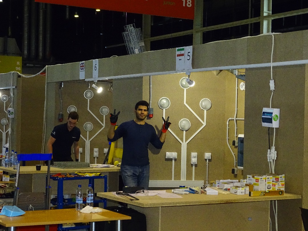 Young Iranian elite wins silver medal of Russia's skill competitions Young Iranian elite wins silver medal of Russia's skill competitions